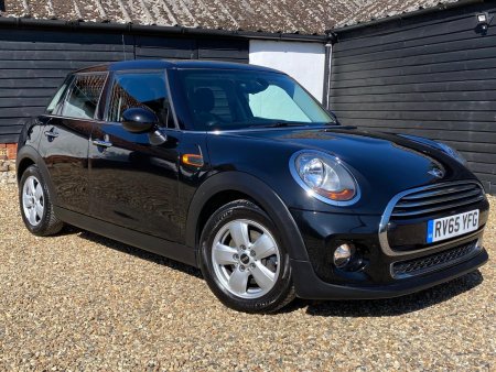 MINI HATCH 1.5 Cooper Euro 6 (s/s) 5dr